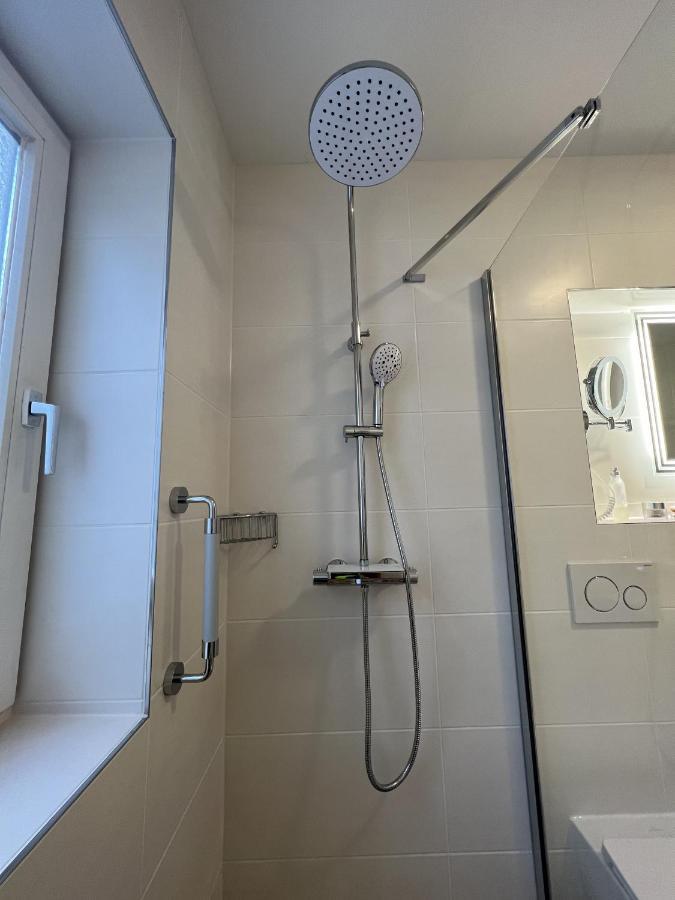 See-Luen Westerland Extérieur photo